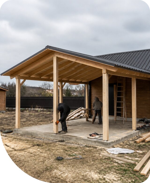 Изготовление и монтаж хозблока с навесом в Камне-на-Оби под ключ